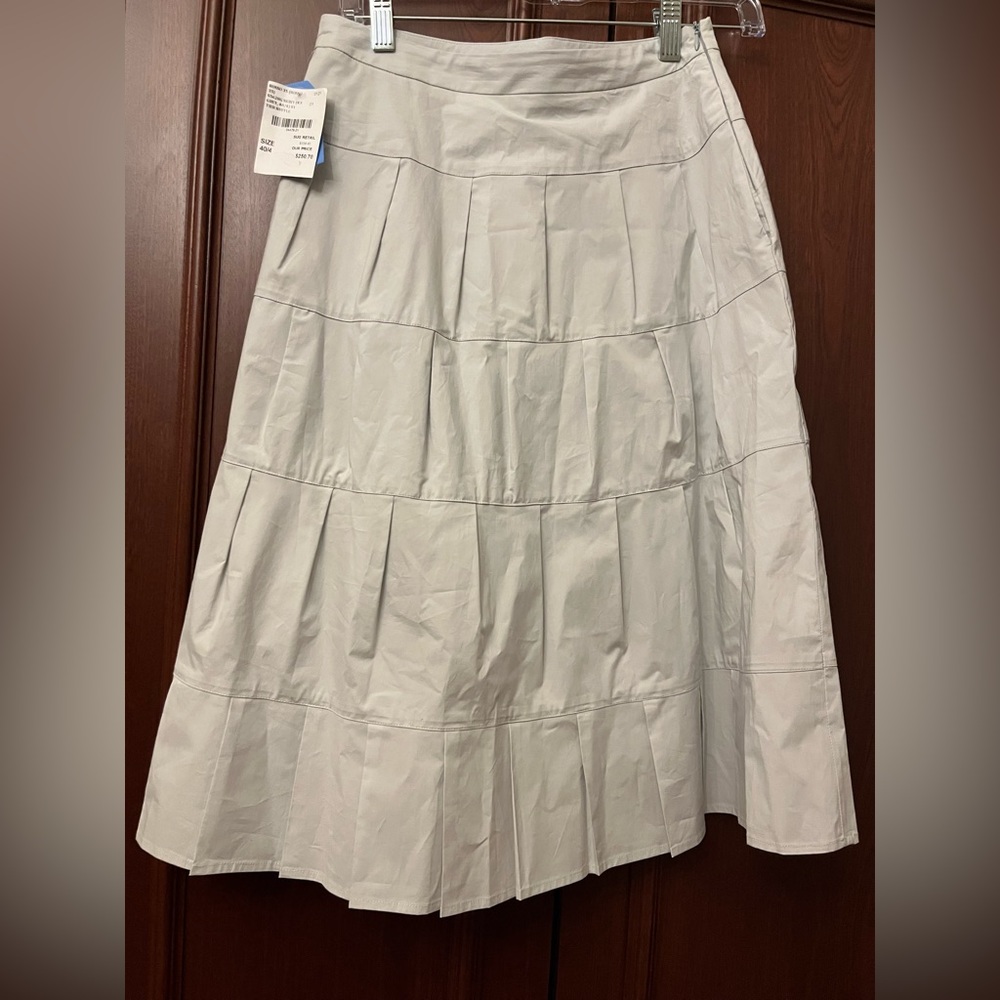 Tier Ruffle skirt